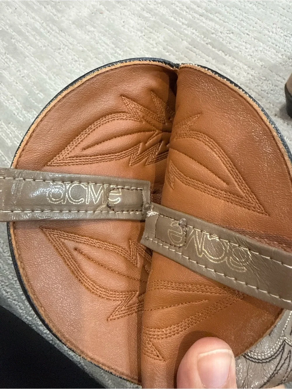 Vintage ACME Cowboy Boots Size 8D Taupe Leather Embroidered Western